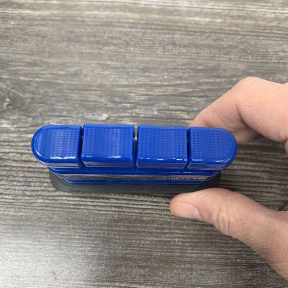DIGI-FLEX 7.0 Lbs. / 3.2 Kgs. Hand Grip Strength Arthritis Rehabilitation Blue - Picture 3 of 4